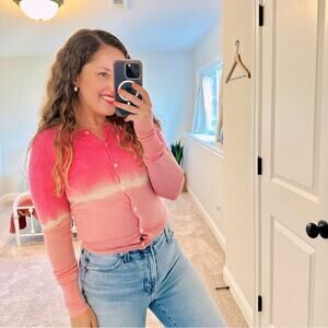 NWT Cashmere 390 and Cake Pink Ombre Heart Sweater Small